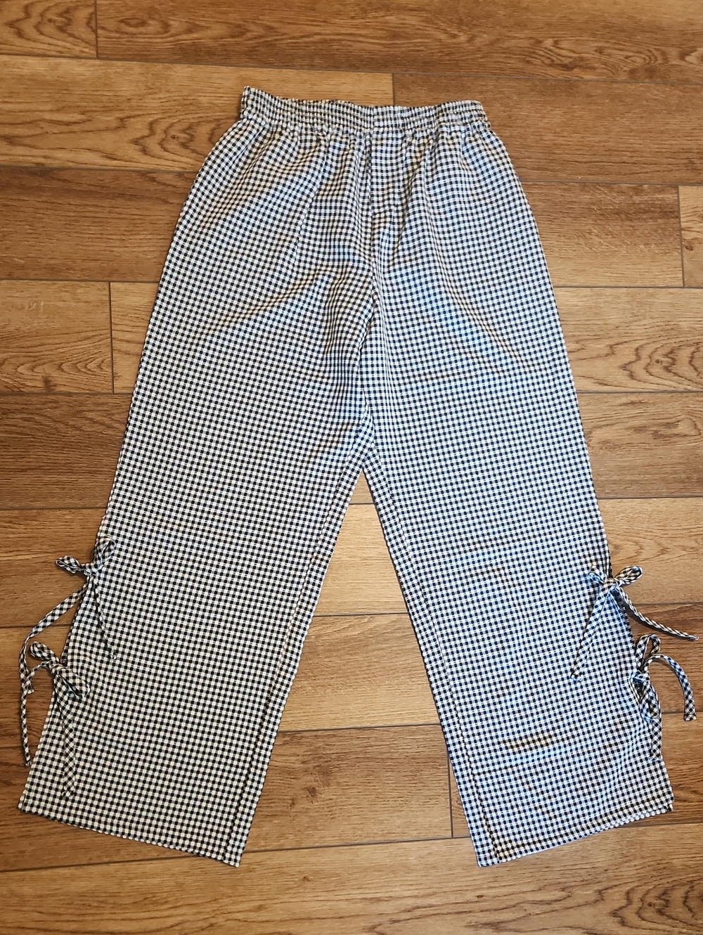Black and White Gingham Seersucker Tie-Hem Wide Leg Pants